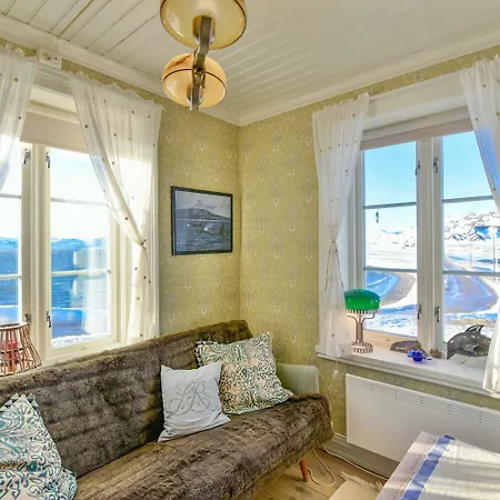 Guest house Arctic Kongsfjord