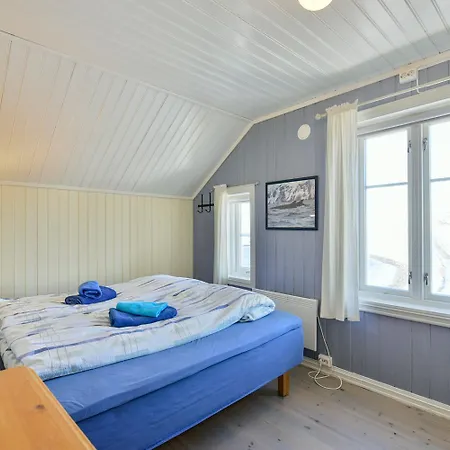 Arctic 4*