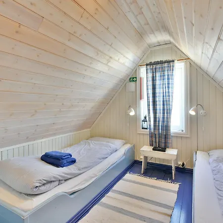 Arctic 4* Kongsfjord